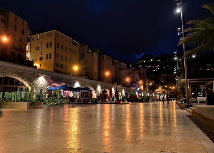 Joli Dans Le Coeur De Apartman Menton